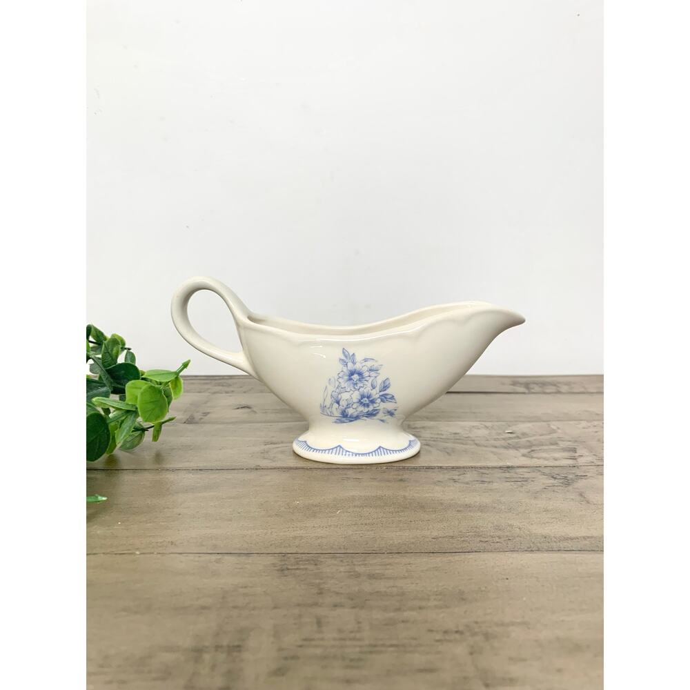 Vintage Homer Laughlin Blue Floral Gravy Boat Sauce Serving Dish Cottagecore